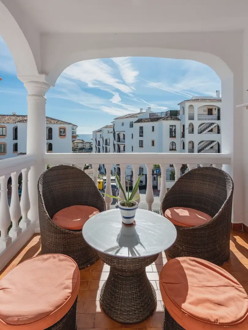 2 soveværelse Lejlighed til salg i Mijas med swimmingpool - € 318.000 (Ref: 9952823)