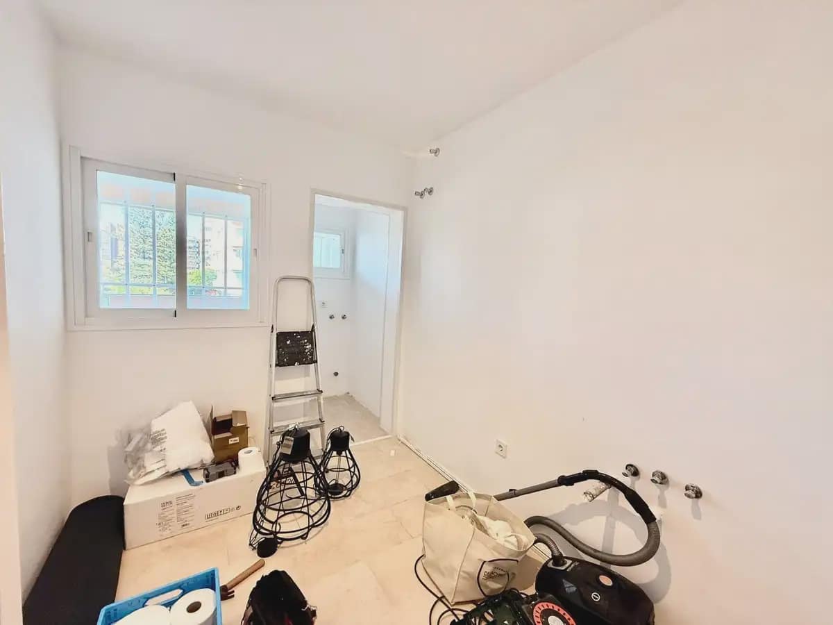 2 sovrum Strandlägenhet till salu i Fuengirola med pool garage - 650 000 € (Ref: 9954460)