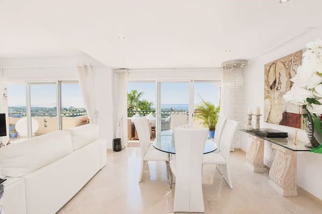 3 quarto Penthouse para venda em Elviria, Marbella com piscina garagem - 1 399 000 € (Ref: 9954610)