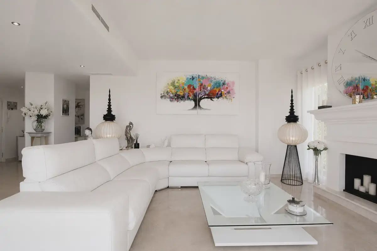 3 bedroom Penthouse for sale in Marbella with pool garage - € 1,399,000 (Ref: 9954610)