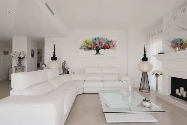 3 quarto Penthouse para venda em Elviria, Marbella com piscina garagem - 1 399 000 € (Ref: 9954610)