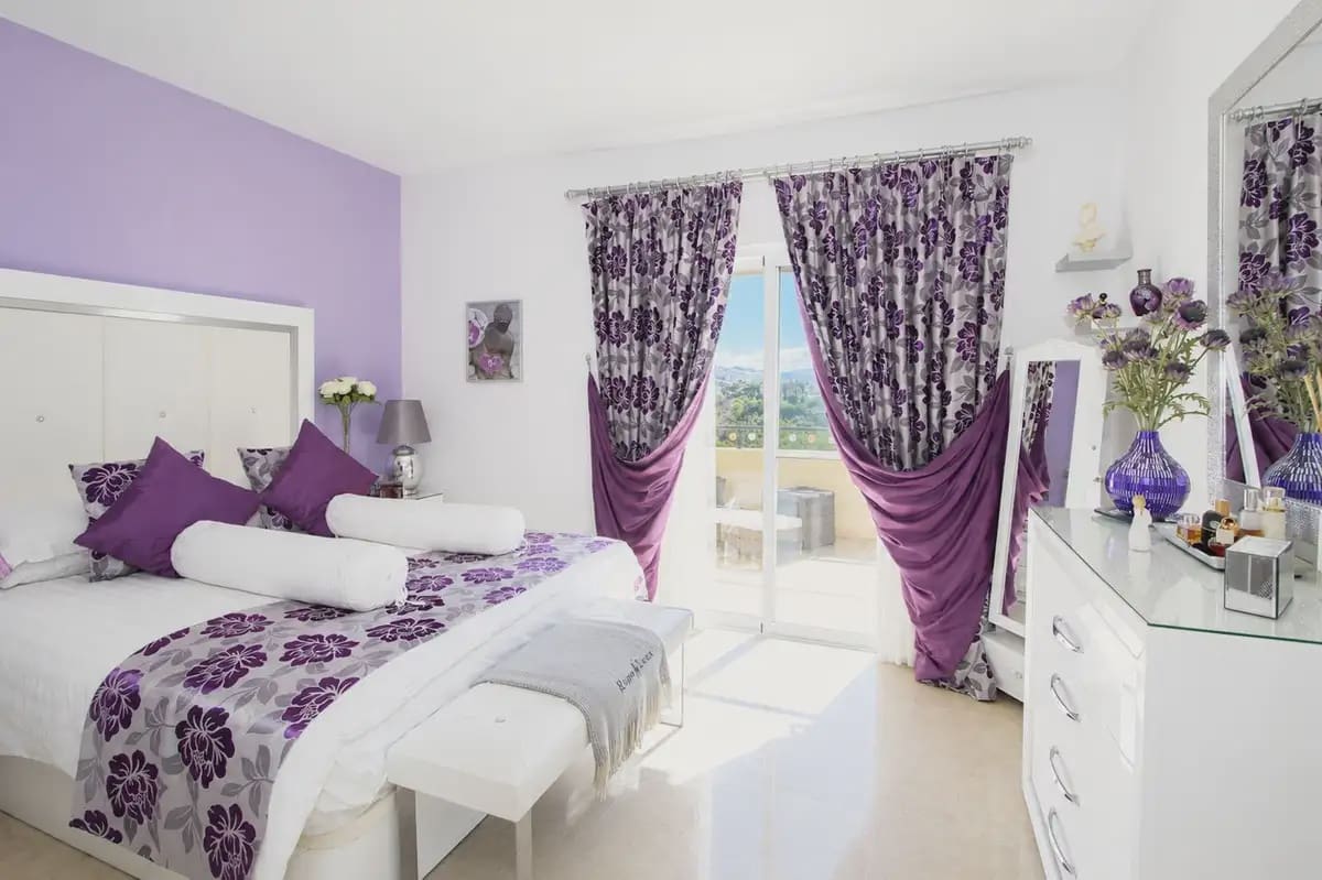 3 bedroom Penthouse for sale in Marbella with pool garage - € 1,399,000 (Ref: 9954610)