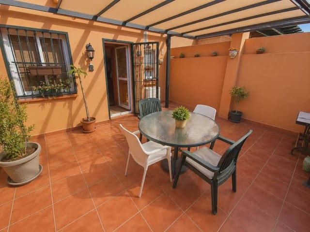 4 soverom Hus til salgs i Heliomar, Málaga by med garasje - € 440 000 (Ref: 9956709)