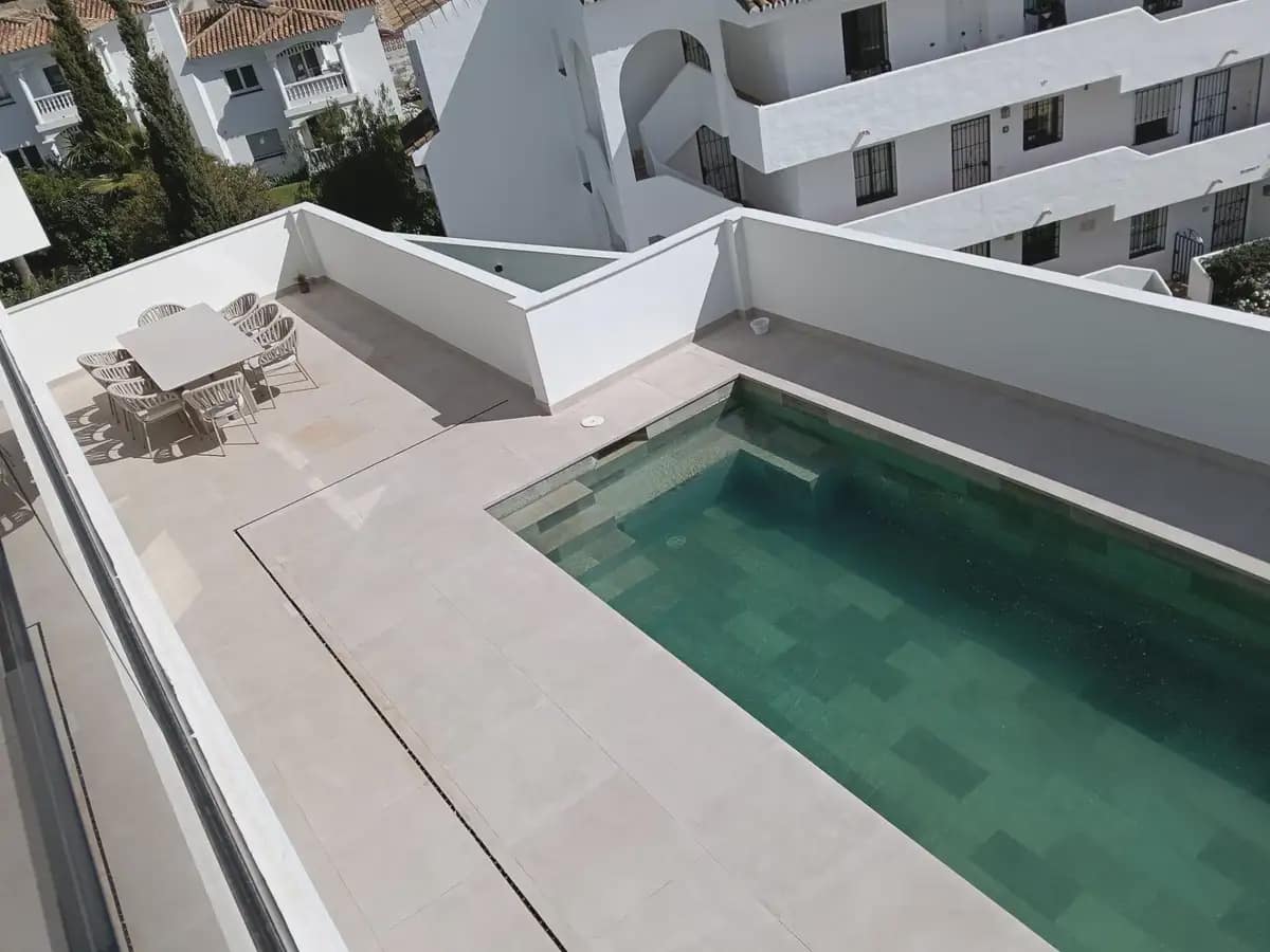 Chalet de 3 habitaciones en Mijas en venta con piscina garaje - 1.750.000 € (Ref: 9958253)