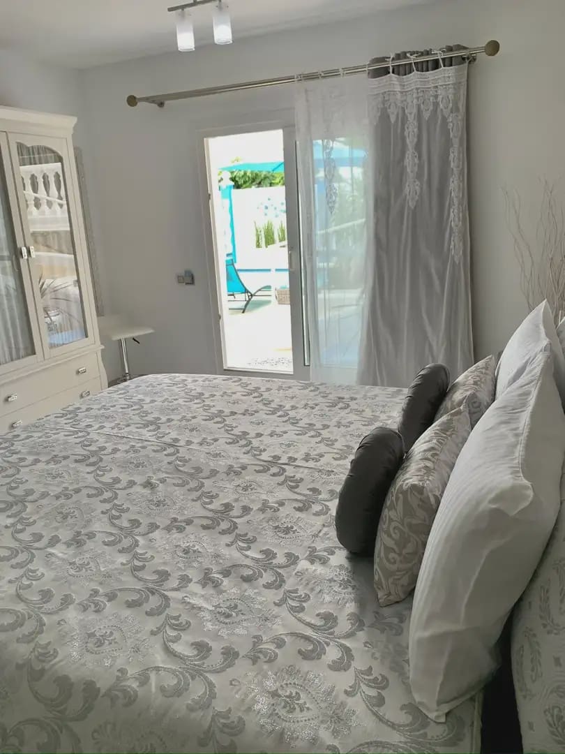 4 bedroom Villa for sale in Benalmadena with pool garage - € 1,100,000 (Ref: 9958254)