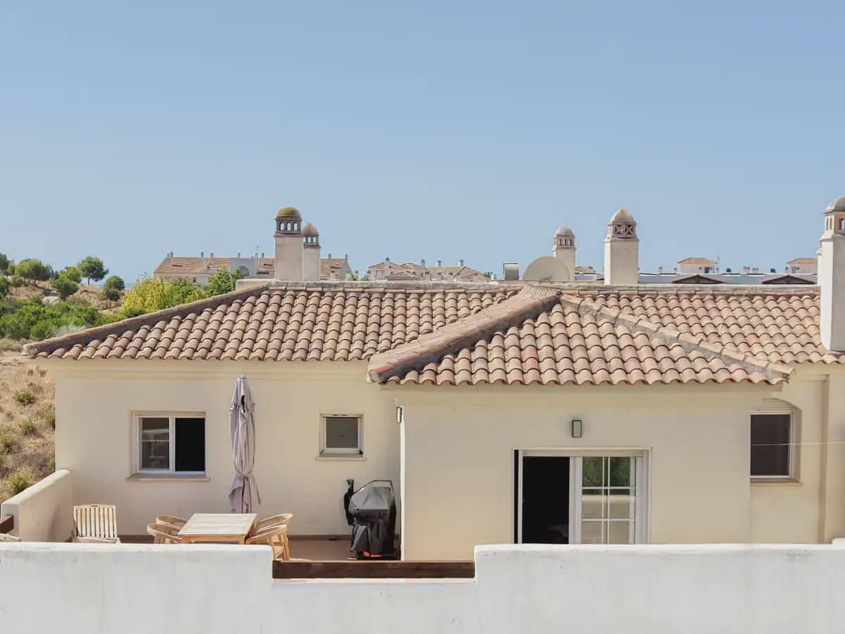 2 bedroom Penthouse for sale in Benalmadena with pool garage - € 389,000 (Ref: 9958255)