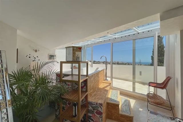 4 soverom Leilighet til salgs i Mijas pueblo, Mijas med svømmebasseng garasje - € 588 000 (Ref: 9958256)