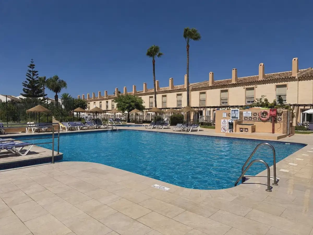 2 sypialnia Dom na sprzedaż w Mijas z basenem garażem - 369 000 € (Ref: 9958259)