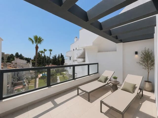2 slaapkamer Huis te koop in Torremolinos met zwembad garage - € 580.000 (Ref: 9960005)