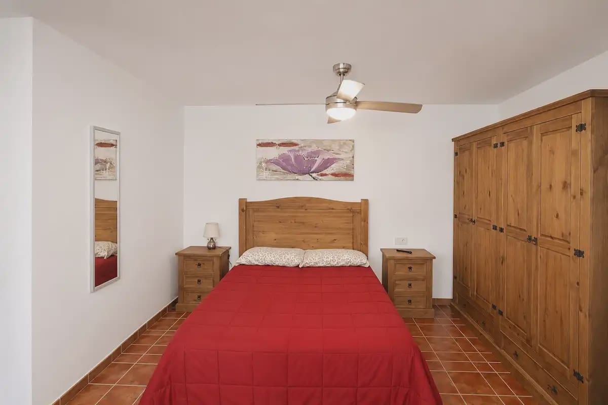 5 Zimmer Haus zu verkaufen in Marbella mit Pool Garage - 560.000 € (Ref: 9965517)