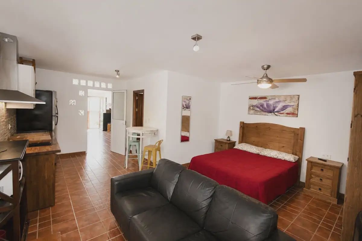 5 Zimmer Haus zu verkaufen in Marbella mit Pool Garage - 560.000 € (Ref: 9965517)
