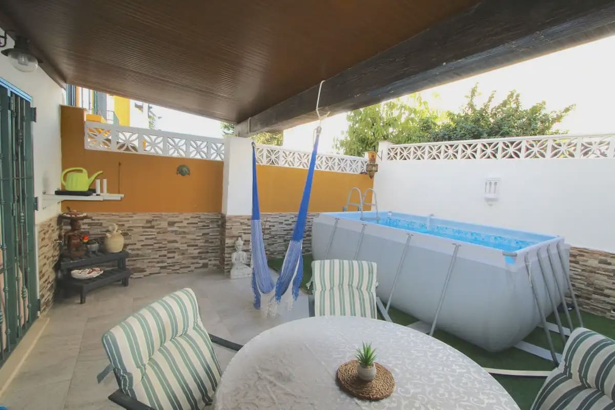 5 Zimmer Haus zu verkaufen in Marbella mit Pool Garage - 560.000 € (Ref: 9965517)