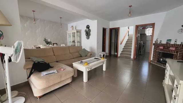 Pareado de 3 habitaciones en Parque de la Paloma, Benalmádena en venta con garaje - 599.000 € (Ref: 9966819)