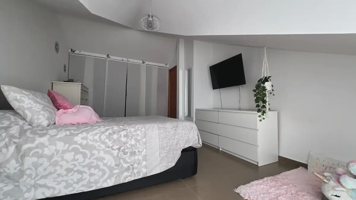 3 bedroom Semi-detached Villa for sale in Benalmadena with garage - € 599,000 (Ref: 9966819)
