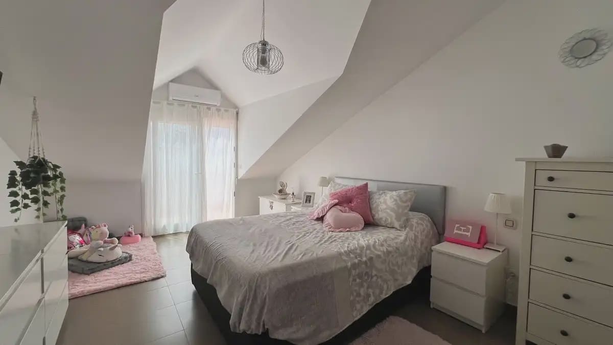 3 bedroom Semi-detached Villa for sale in Benalmadena with garage - € 599,000 (Ref: 9966819)