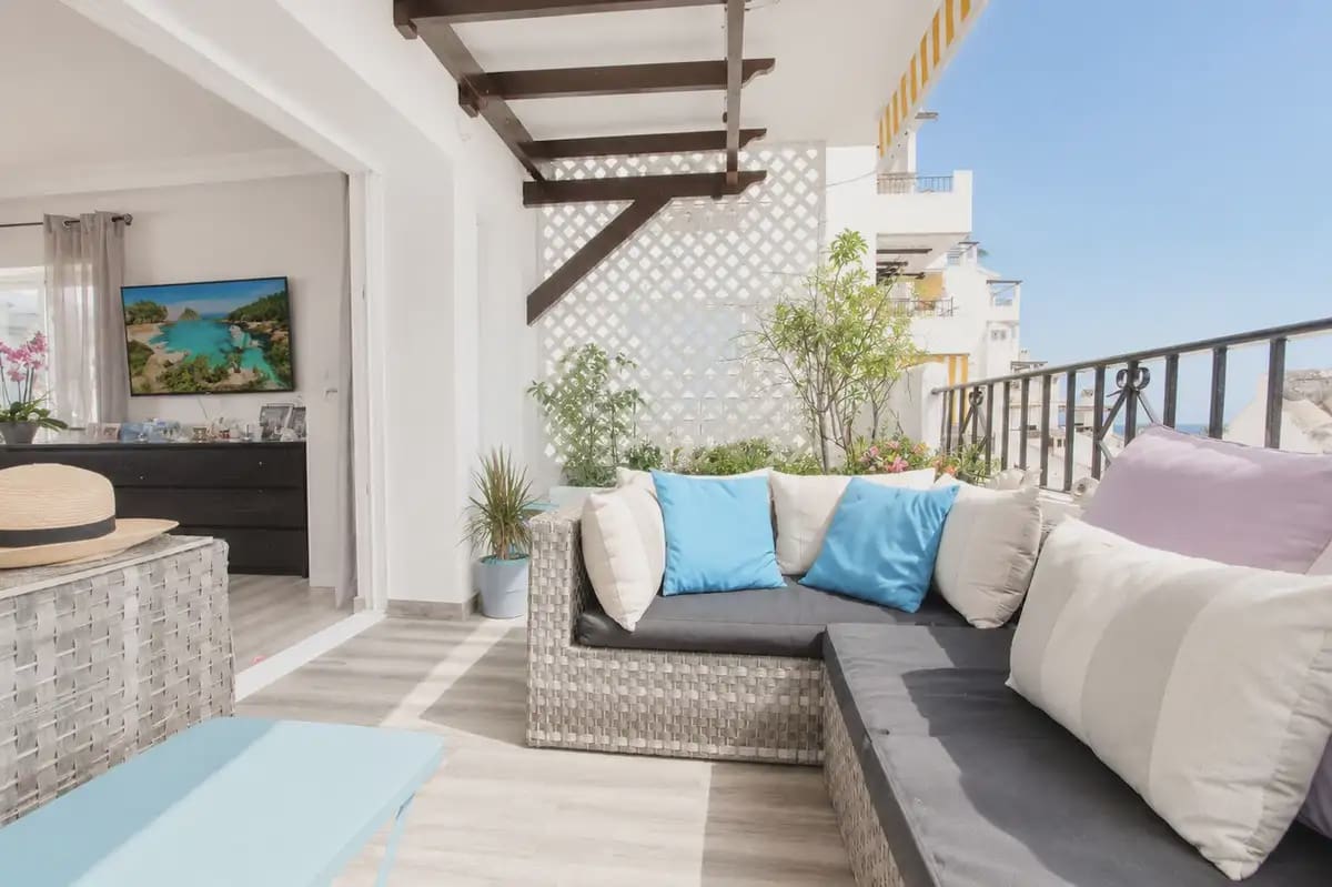 2 bedroom Apartment for sale in Mijas with pool garage - € 355,000 (Ref: 9966820)
