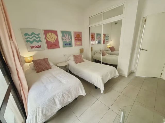 Apartamento de 3 habitaciones en Calahonda, Mijas en venta con piscina garaje - 320.000 € (Ref: 9969129)