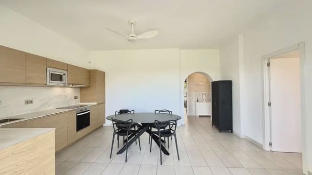 Apartamento de 3 habitaciones en Calahonda, Mijas en venta con piscina garaje - 320.000 € (Ref: 9969129)