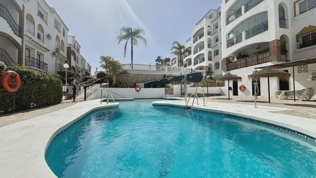 Apartamento de 3 habitaciones en Calahonda, Mijas en venta con piscina garaje - 320.000 € (Ref: 9969129)