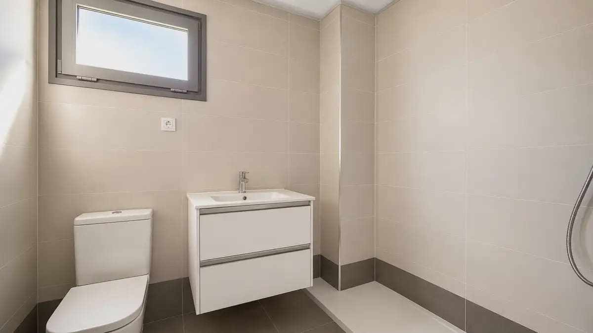 3 bedroom Apartment for sale in Benalmadena with pool garage - € 560,000 (Ref: 9969130)