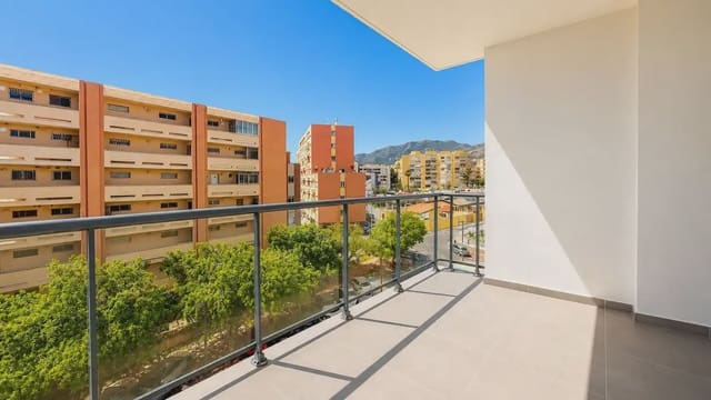 3 soveværelse Lejlighed til salg i Parque de la Paloma, Benalmádena med swimmingpool garage - € 560.000 (Ref: 9969130)