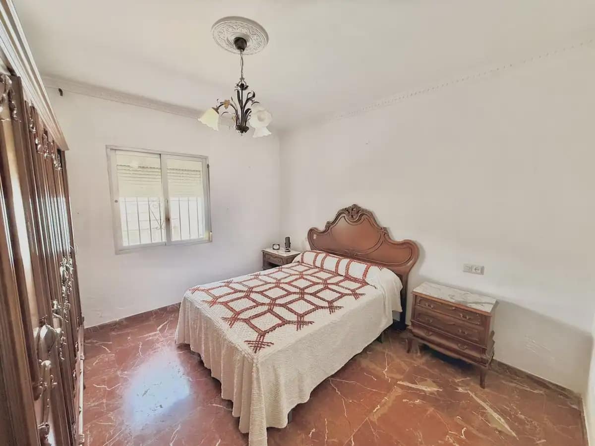 4 bedroom Villa for sale in Mijas with garage - € 579,000 (Ref: 9970817)