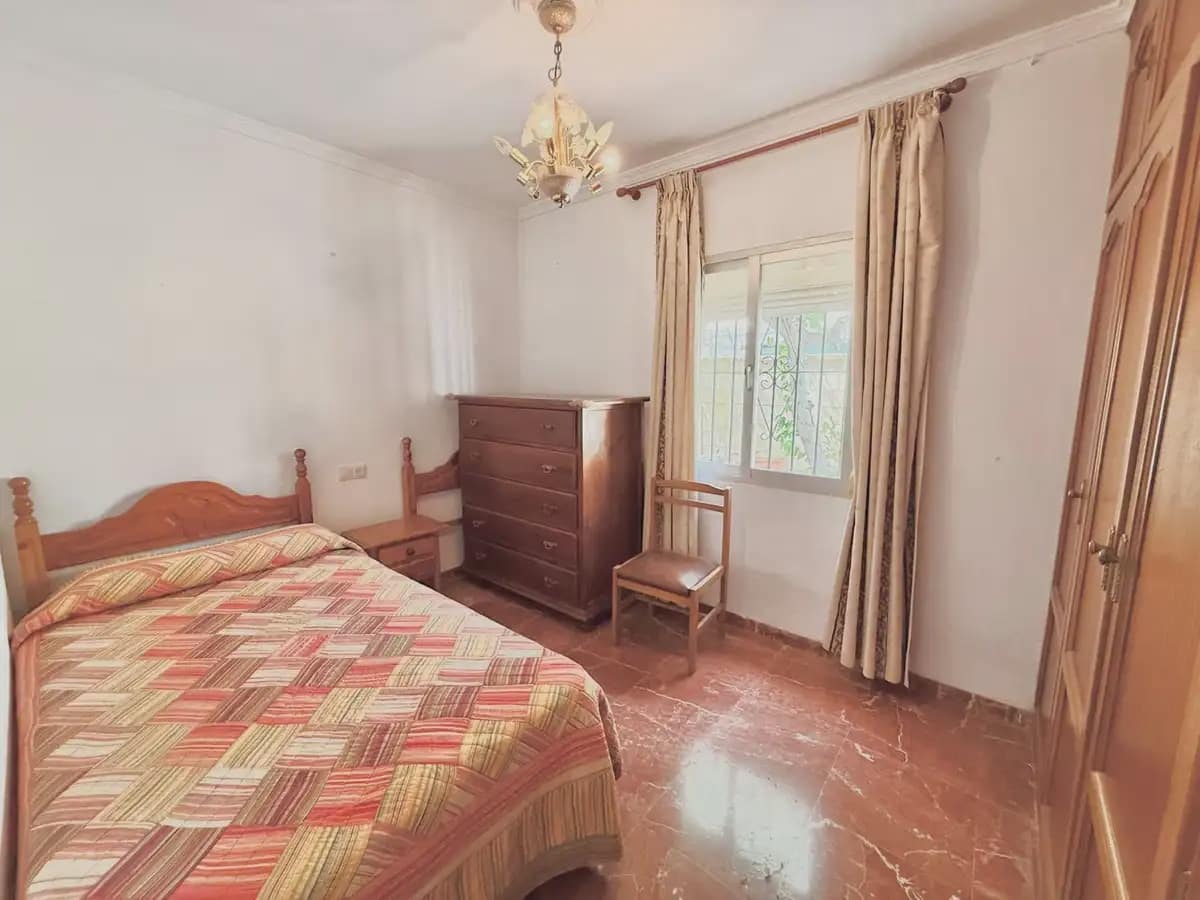 4 bedroom Villa for sale in Mijas with garage - € 579,000 (Ref: 9970817)