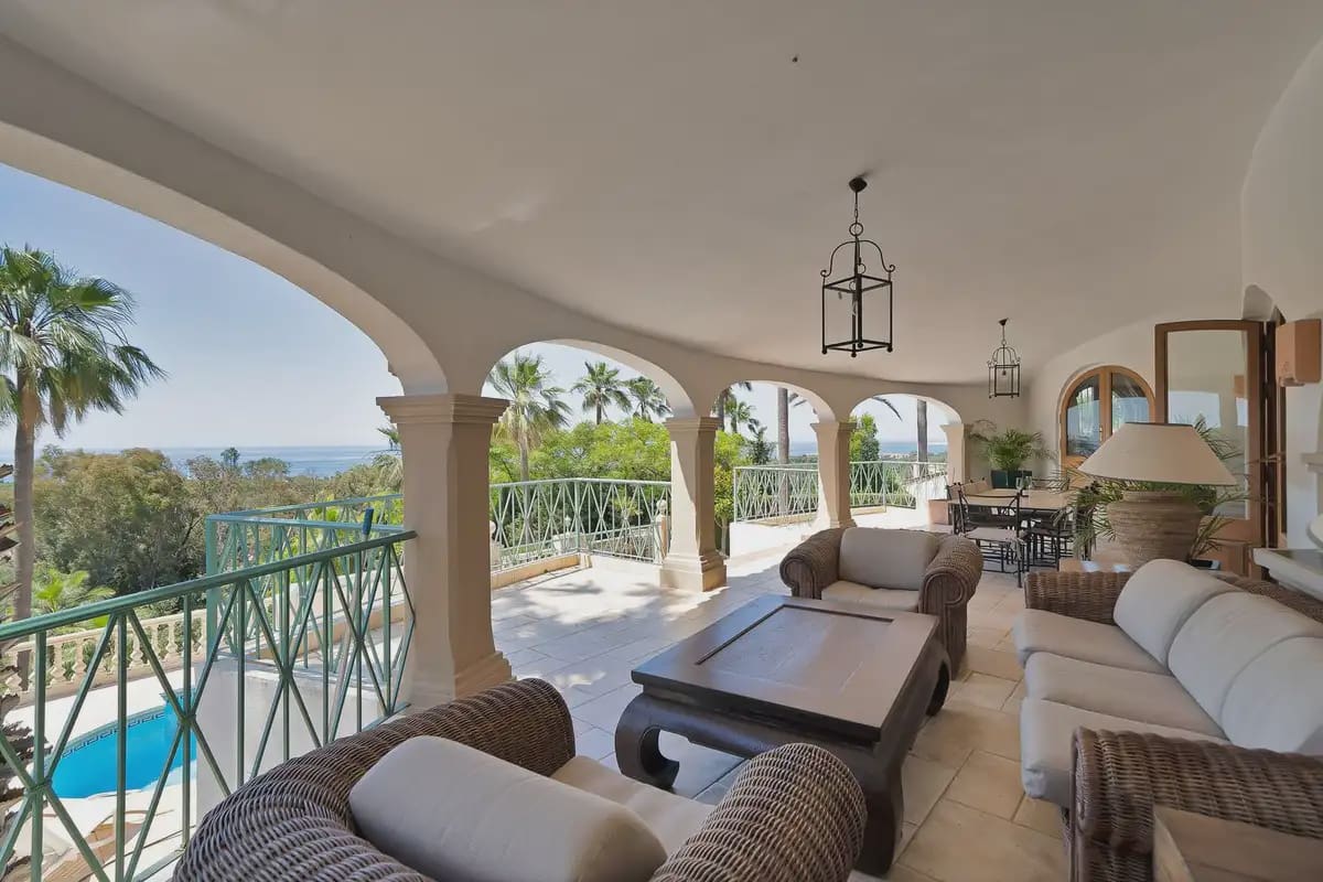 6 slaapkamer Villa te koop in Marbella met zwembad garage - € 2.800.000 (Ref: 9972330)