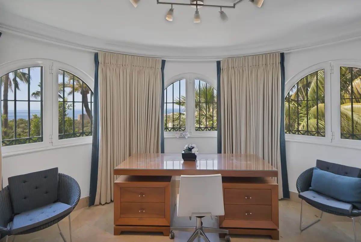 6 slaapkamer Villa te koop in Marbella met zwembad garage - € 2.800.000 (Ref: 9972330)