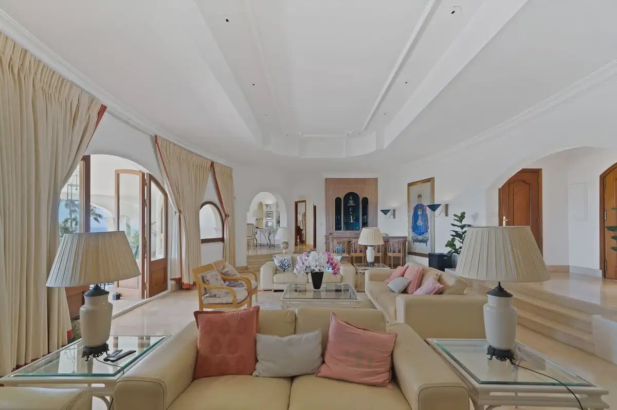 6 slaapkamer Villa te koop in Marbella met zwembad garage - € 2.800.000 (Ref: 9972330)