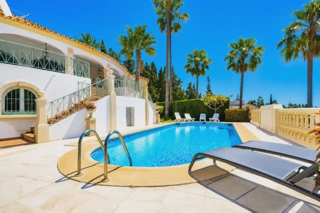 6 slaapkamer Villa te koop in Hacienda Las Chapas, Marbella met zwembad garage - € 2.800.000 (Ref: 9972330)