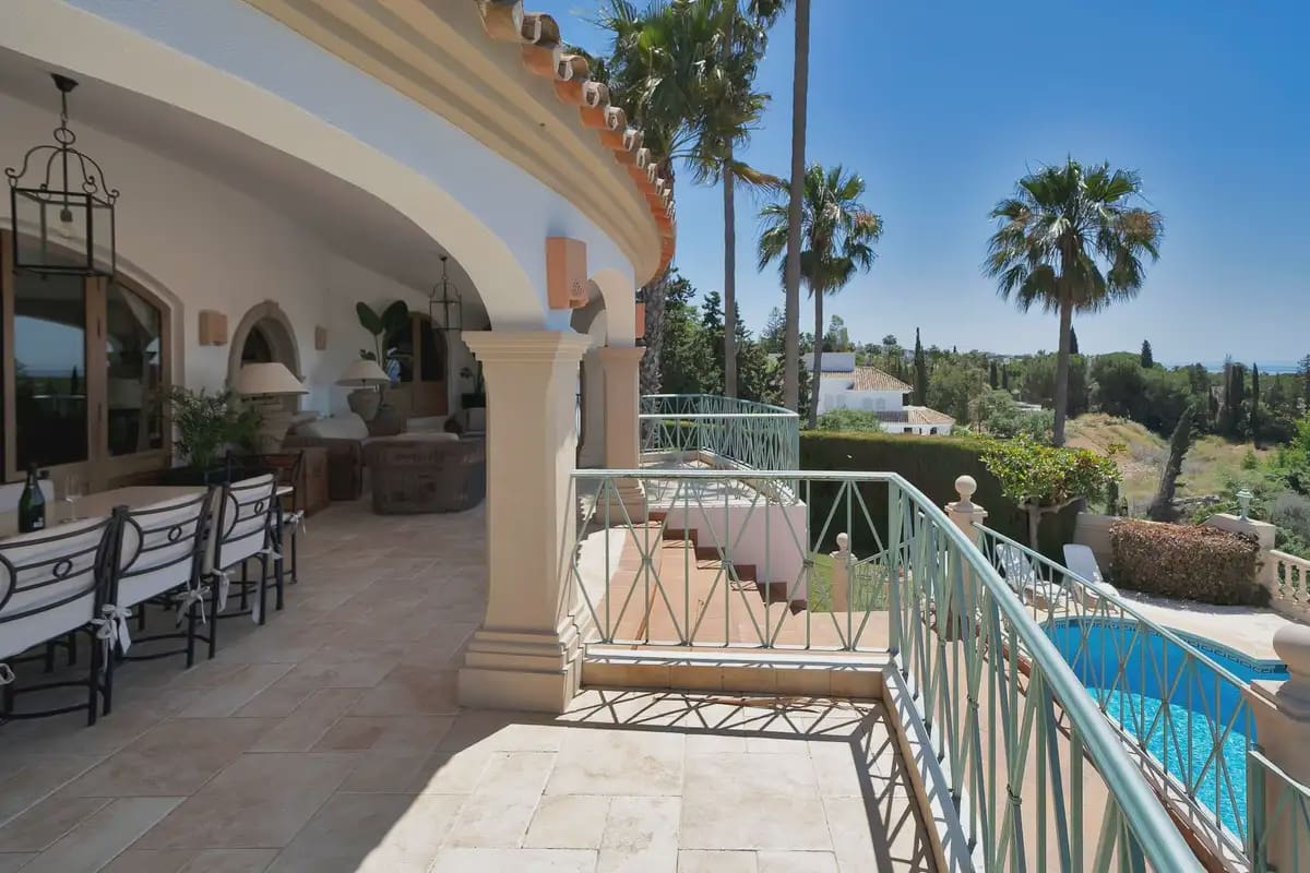 6 slaapkamer Villa te koop in Marbella met zwembad garage - € 2.800.000 (Ref: 9972330)