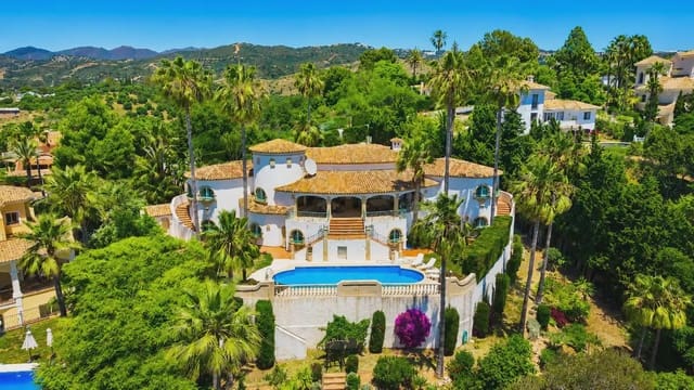 6 slaapkamer Villa te koop in Hacienda Las Chapas, Marbella met zwembad garage - € 2.800.000 (Ref: 9972330)