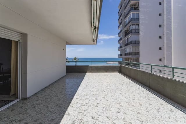 4 slaapkamer Strandappartement te koop in Centro ciudad, Fuengirola met zwembad garage - € 895.000 (Ref: 9972331)