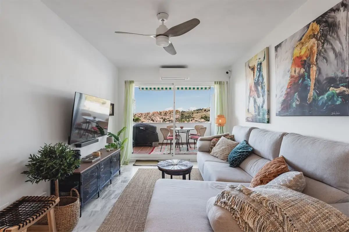 2 soveværelse Lejlighed til salg i Mijas med swimmingpool garage - € 279.000 (Ref: 9972332)