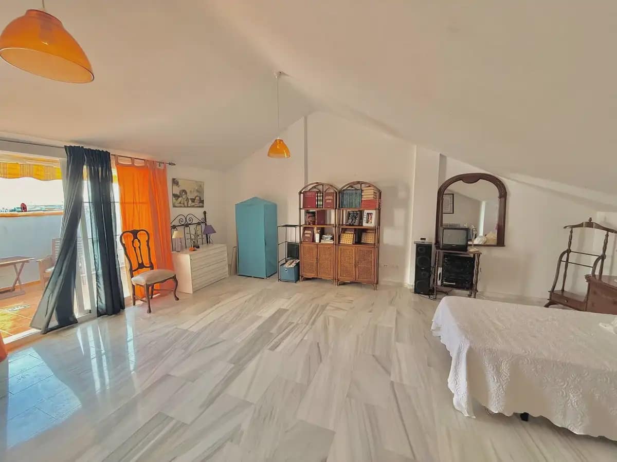 3 bedroom Semi-detached Villa for sale in Fuengirola with pool garage - € 499,000 (Ref: 9972333)