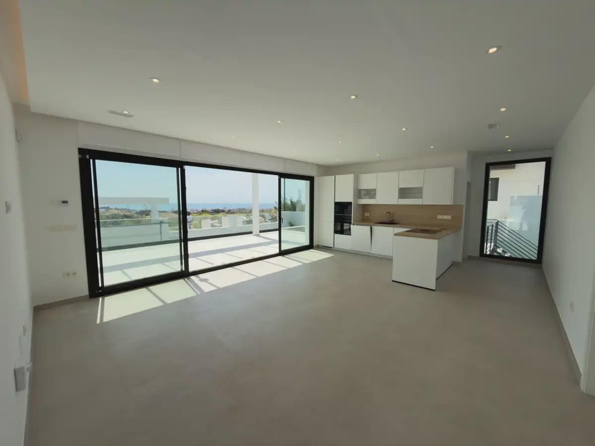 4 bedroom Villa for sale in Mijas with pool garage - € 1,030,000 (Ref: 9972337)