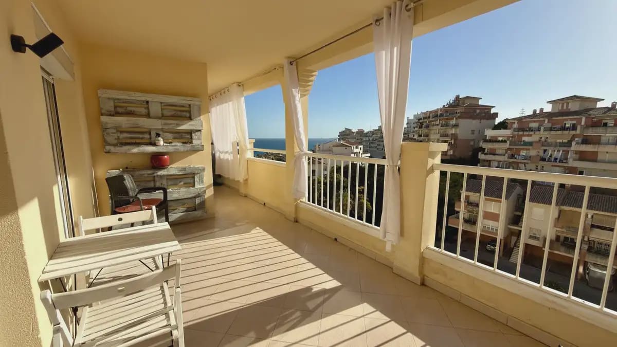 2 slaapkamer Appartement te koop in Benalmadena met zwembad garage - € 339.000 (Ref: 9972338)