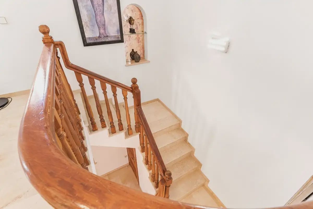 5 bedroom Villa for sale in Mijas with pool garage - € 1,350,000 (Ref: 9973541)