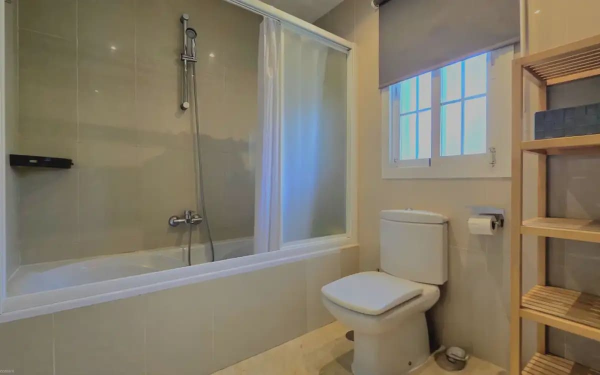 5 bedroom Villa for sale in Mijas with pool garage - € 890,000 (Ref: 9973542)