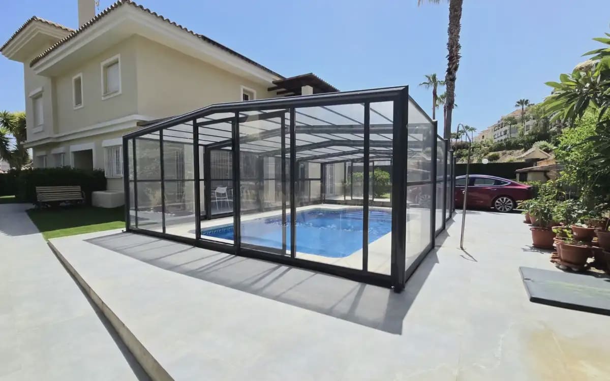 5 bedroom Villa for sale in Mijas with pool garage - € 890,000 (Ref: 9973542)