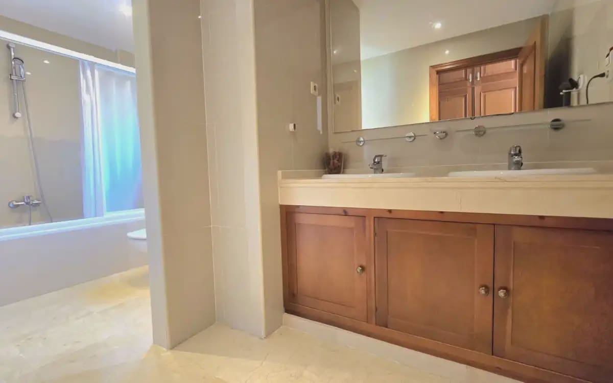 5 bedroom Villa for sale in Mijas with pool garage - € 890,000 (Ref: 9973542)