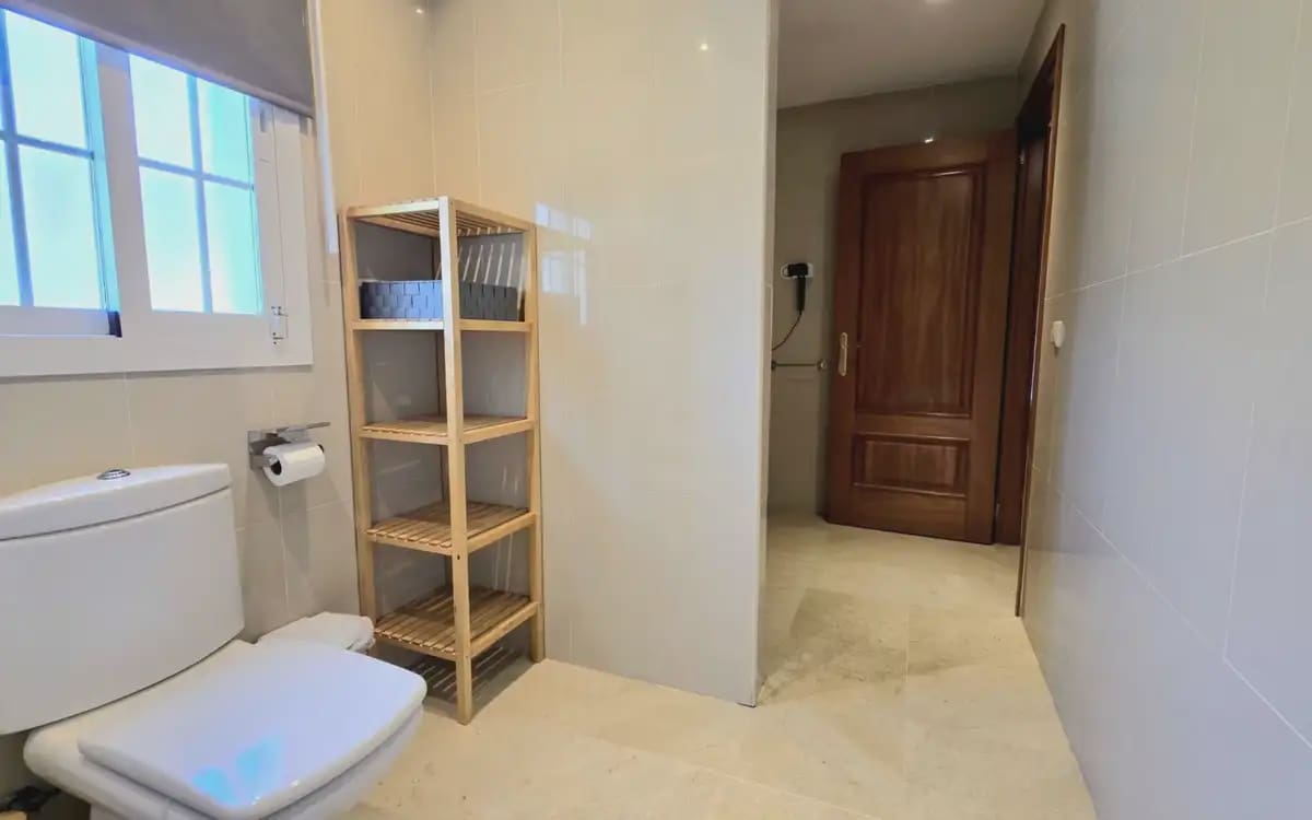 5 bedroom Villa for sale in Mijas with pool garage - € 890,000 (Ref: 9973542)
