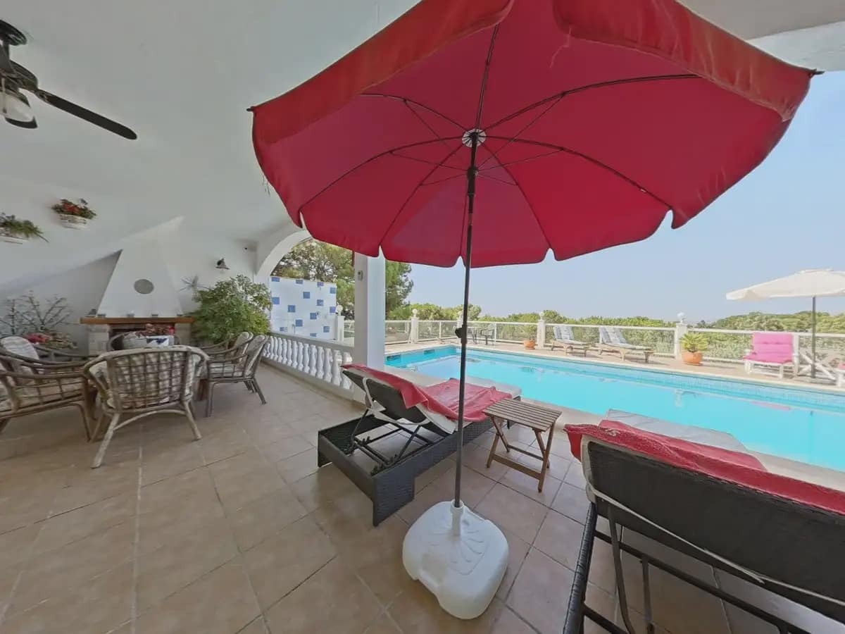3 bedroom Villa for sale in Mijas with pool garage - € 995,000 (Ref: 9973543)