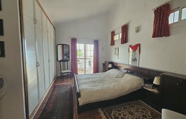 3 quarto Moradia para venda em Valtocado - La Alquería - La Atalaya, Mijas com piscina garagem - 995 000 € (Ref: 9973543)