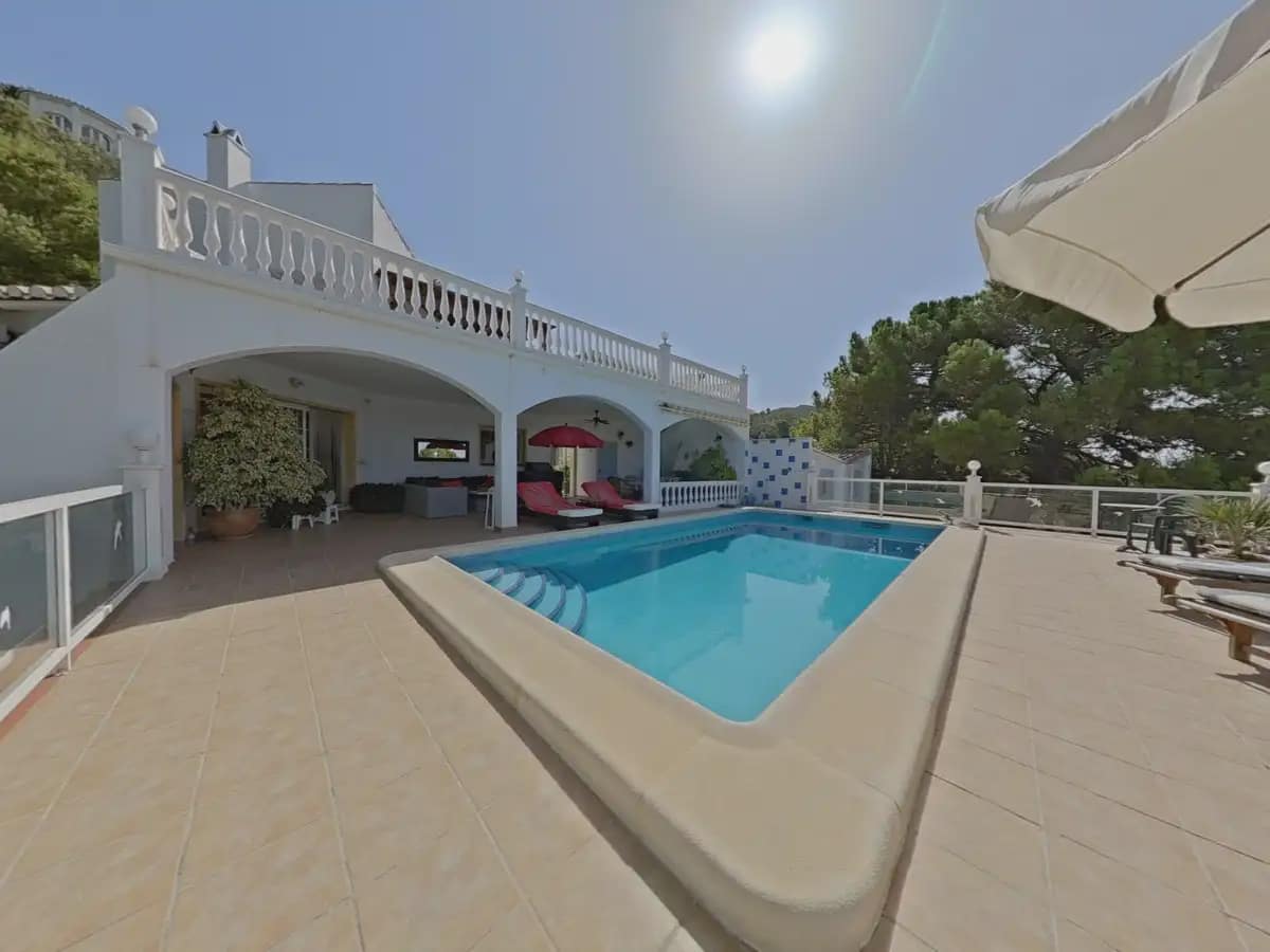 3 bedroom Villa for sale in Mijas with pool garage - € 995,000 (Ref: 9973543)