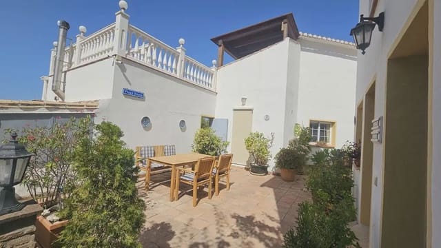 3 quarto Moradia para venda em Valtocado - La Alquería - La Atalaya, Mijas com piscina garagem - 995 000 € (Ref: 9973543)