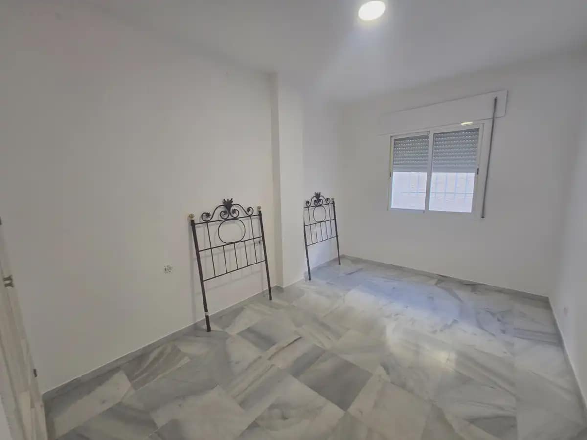 3 soveværelse Lejlighed til salg i Benalmadena med swimmingpool garage - € 425.000 (Ref: 9974436)