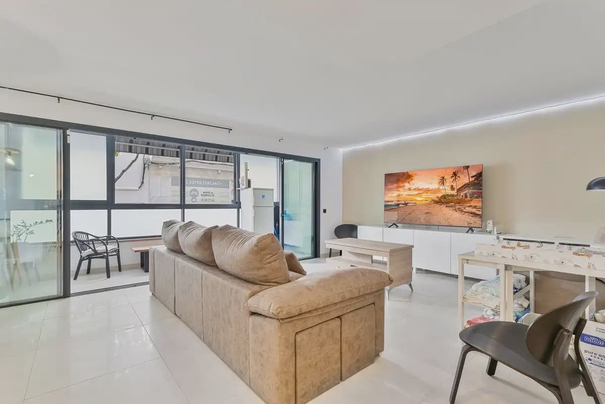 2 soverom Strandleiligheter til salgs i Fuengirola med svømmebasseng - € 479 000 (Ref: 9975658)