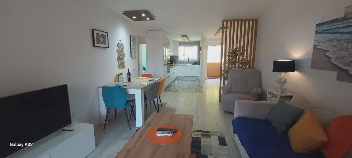 2 soveværelse Lejlighed til salg i Marbella med swimmingpool garage - € 365.000 (Ref: 9975662)